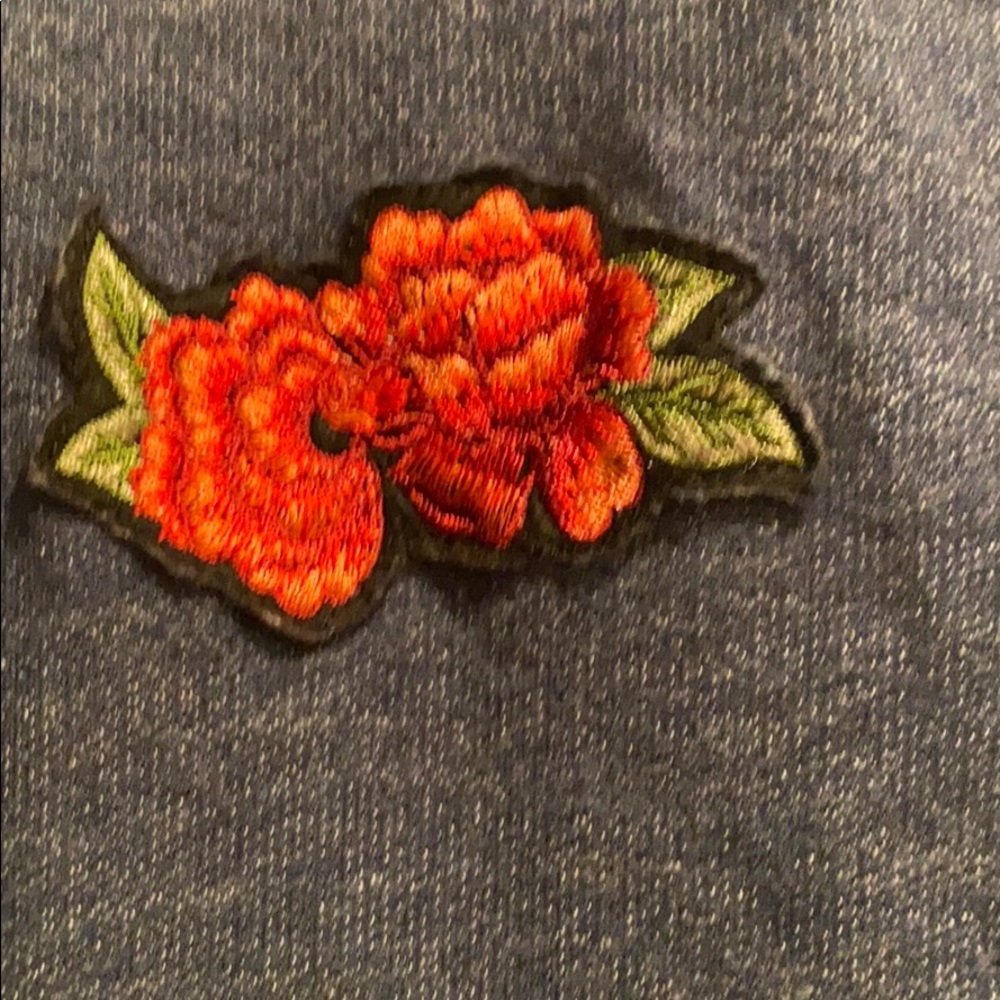 Sweater - Picture 3 of 4